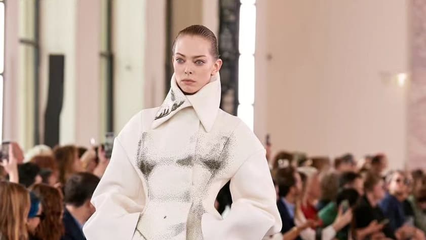 Schiaparelli, défilé couture automne-hiver 2023-2024 Schiaparelli, défilé couture automne-hiver 2023-2024
