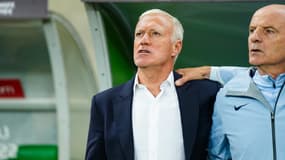 Le sélectionneur de l'équipe de France de football Didier Deschamps pendant l'hymne français, qualifications de la Coupe du monde 2026, 5 septembre 2025