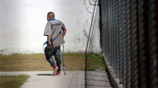 Un prisonnier dans la prison de Reynosa, dans l'Etat de Tamaulipas, au Mexique, le 24 mai 2017 Un prisonnier dans la prison de Reynosa, dans l'Etat de Tamaulipas, au Mexique, le 24 mai 2017