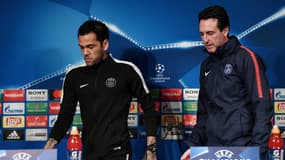 Dani Alves et Unai Emery avant PSG-Real Madrid