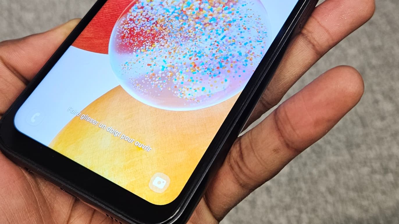 Le Galaxy A14 reprend les courbes des Galaxy S23