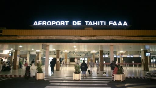 L'entrée de l'aéroport de Tahiti-Faa'a, le 14 juin 2010 à Papeete