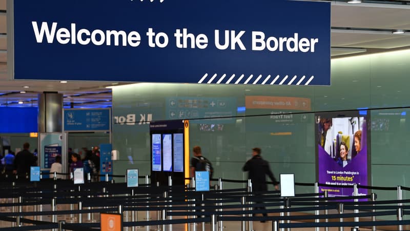 Royaume-Uni: une panne affecte les postes-frontières, chaos dans les aéroports du pays
