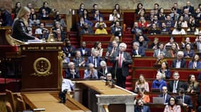 Les députés à l'Assemblé nationale. 