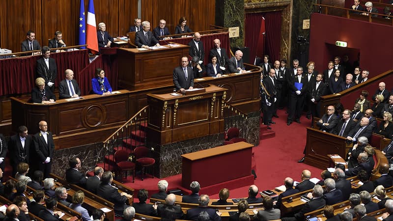 François Hollande devant le Congrès le 16 novembre 2015.