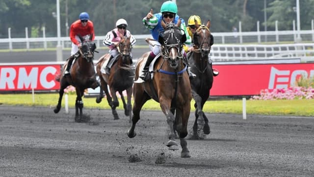 Flèche Bourbon remporte son deuxième groupe 1