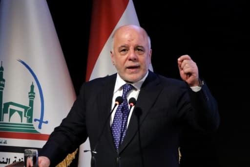 Le Premier ministre irakien Haider al-Abadi s'exprime lors d'une cérémonie dans la ville sainte chiite de Najaf, le 7 janvier 2018 Le Premier ministre irakien Haider al-Abadi s'exprime lors d'une cérémonie dans la ville sainte chiite de Najaf, le 7 janvier 2018