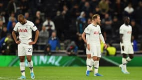 Les joueurs de Tottenham accablés