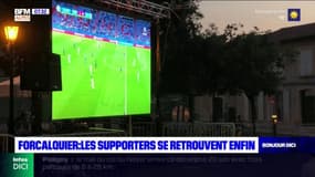 Les sourires dans la fan-zone à Forcalquier (04)