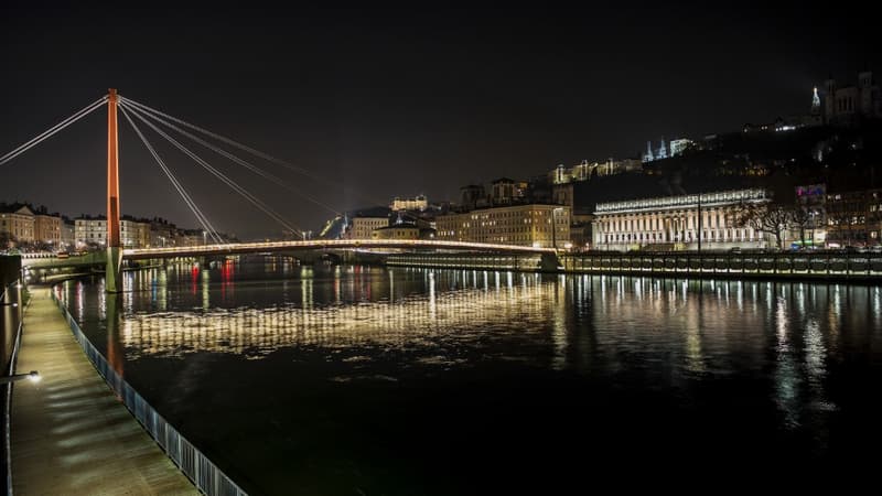 Lyon de nuit.