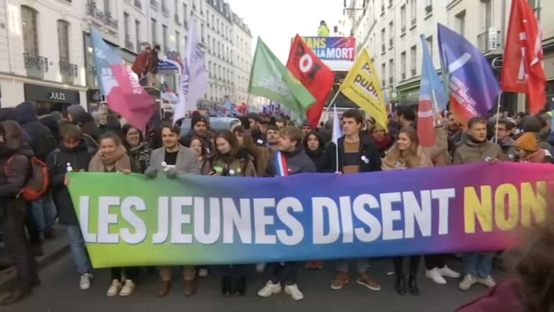 Retraites: nouvelle mobilisation de la jeunesse à Paris