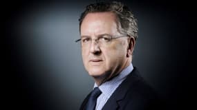 Richard Ferrand lors d'une session photo à Paris, le 18 avril 2017.