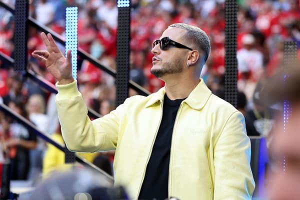 Superbowl: French DJ Snake provided the pre-game show Superbowl: French DJ Snake provided the pre-game show