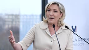 Marine Le Pen lors d'une conférence de presse le 26 janvier 2022