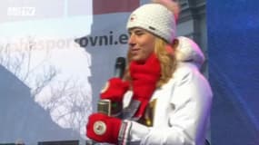JO 2018 : Ester Ledecka ovationnée à son retour à Prague