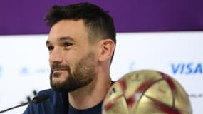 Hugo Lloris en conférence de presse à la veille de la demi-finale du Mondial entre la France et le Maroc, le 13 décembre 2022.