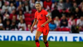 Leah Williamson avec l'équipe féminine d'Angleterre.