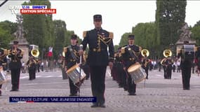 14-Juillet: une reprise de "Aux Champs-Élysées" de Joe Dassin résonne place de la Concorde