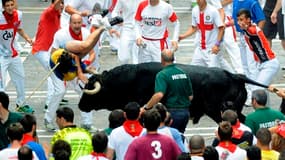 Les courses de taureaux font souvent des blessés à Pampelune.