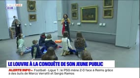 Paris: le musée du Louvre tente de séduire les plus jeunes