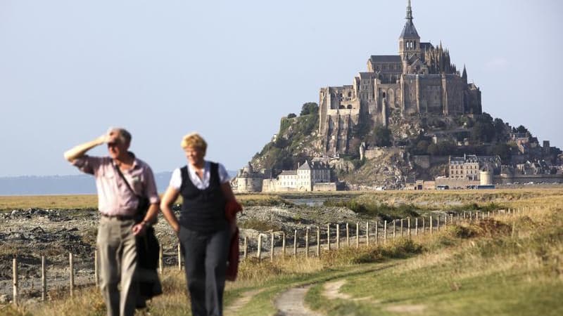 La Commission européenne va débloquer quelque 10 millions d'euros pour le rétablissement du caractère maritime du Mont Saint-Michel. Ces fonds contribueront à un investissement global de 210,6 millions d'euros, dans le cadre de la deuxième phase de ce vas