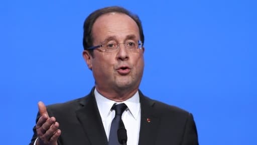 François Hollande prépare sa conférence de presse du  mai