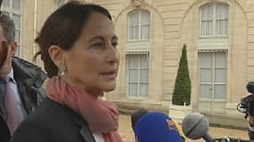 Ségolène Royal estime que la commande de TER trop larges est une "erreur invraisemblable".