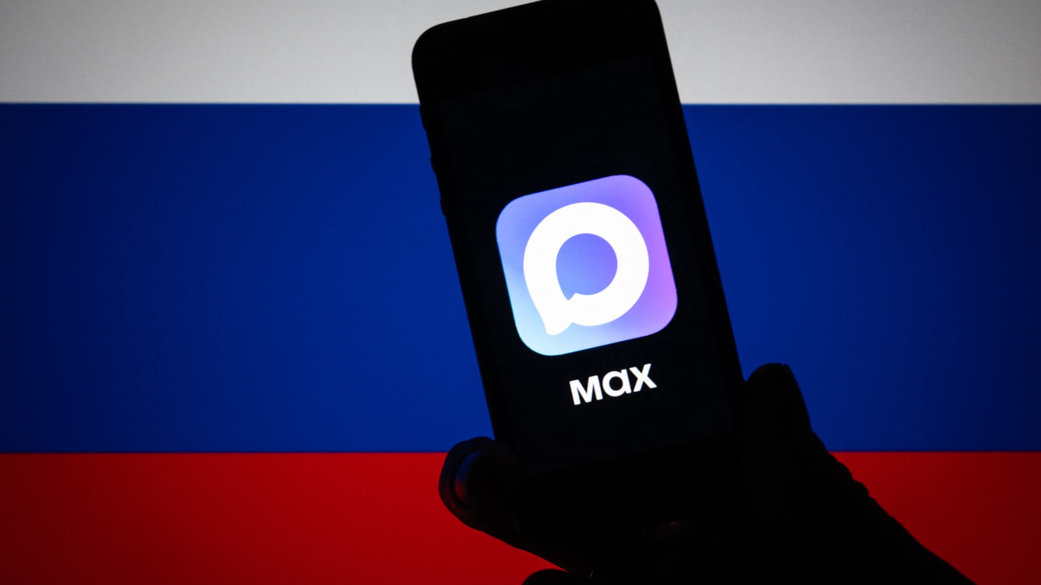 Apple, Rus yetkililerin teknolojik egemenlik adına desteklediği Max mesajlaşma uygulamasını App Store'dan kaldırdı