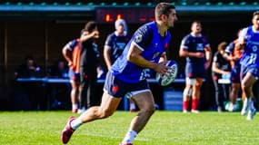 Thomas Ramos à l'entraînement avec le XV de France.