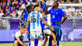 Nicolas OTAMENDI lors de France-Argentine aux Jeux olympiques de Paris, le 02/08/2024