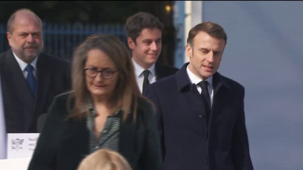Macron arrive