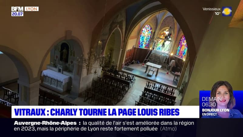 Rhône: Charly tourne la page Louis Ribes et installe de nouveaux vitraux