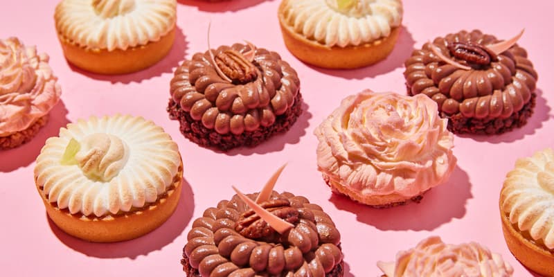 Les pâtisseries signées Nina Métayer au Café de la Rose par Lancôme 