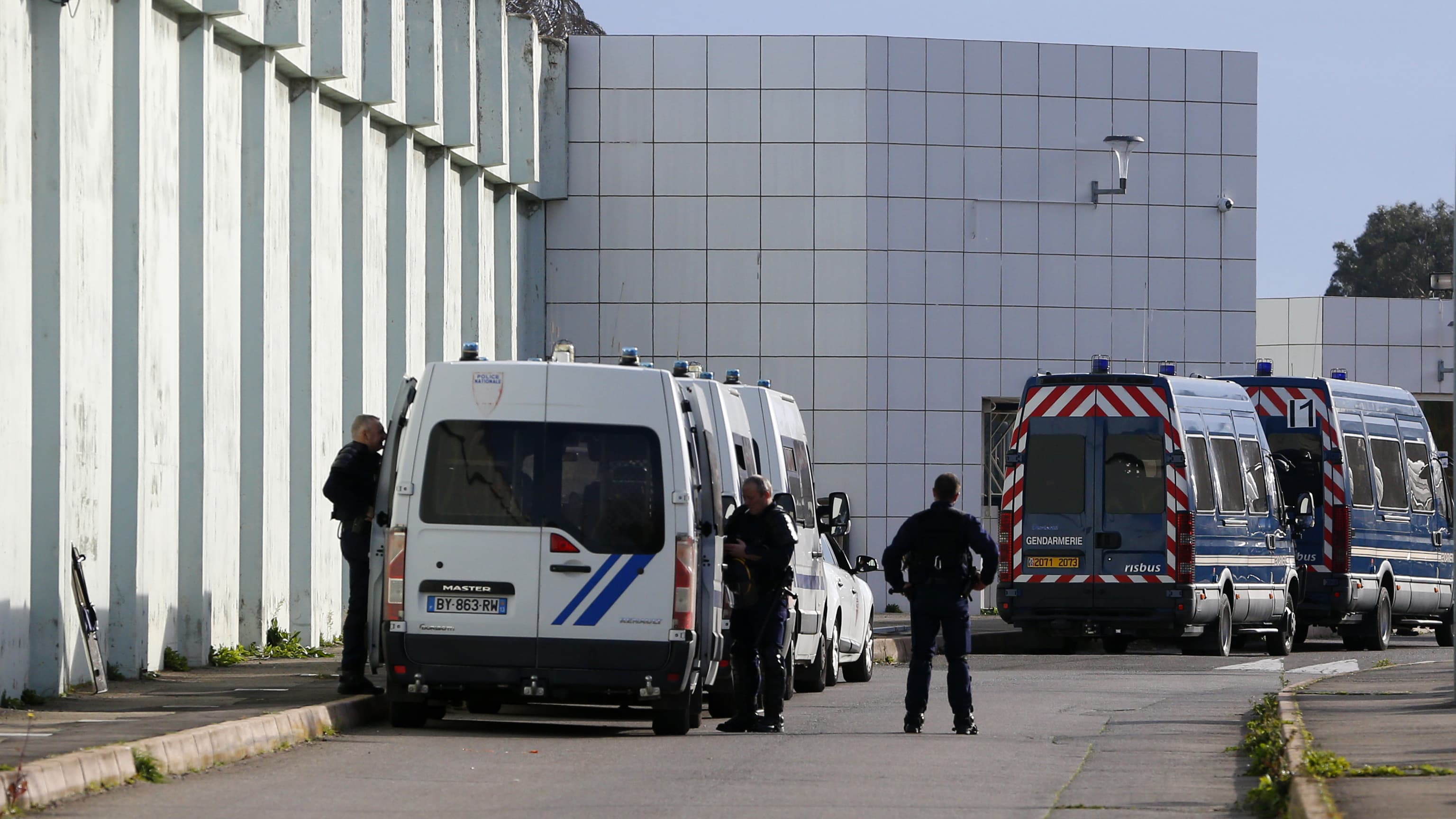 Borgo La Prison Corse Où Les Détenus Règnent En Maîtres