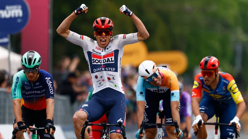 Tour d Italie le Francais Paul Magnier remporte la 1re etape du Giro le 08 05 2026 2283078