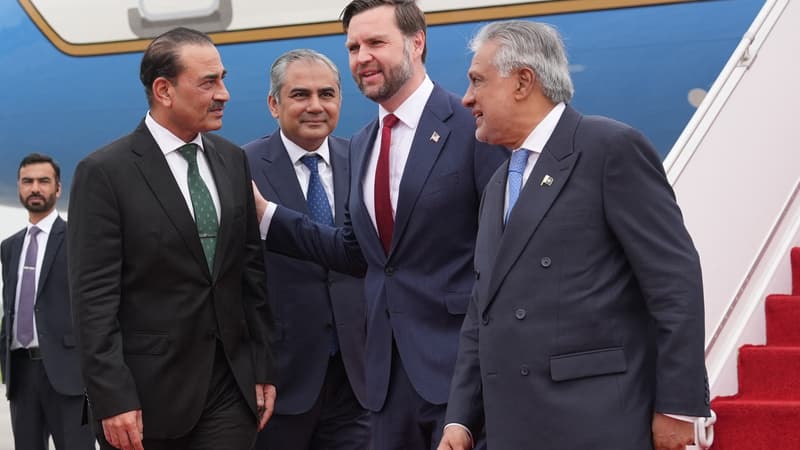 Guerre au Moyen-Orient: le vice-président américain JD Vance est arrivé au Pakistan pour les négociations avec l'Iran