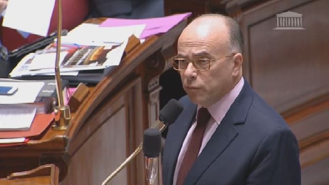 Bernard Cazeneuve a joué les journalistes pour factchecker les propos de Nicolas Sarkozy.