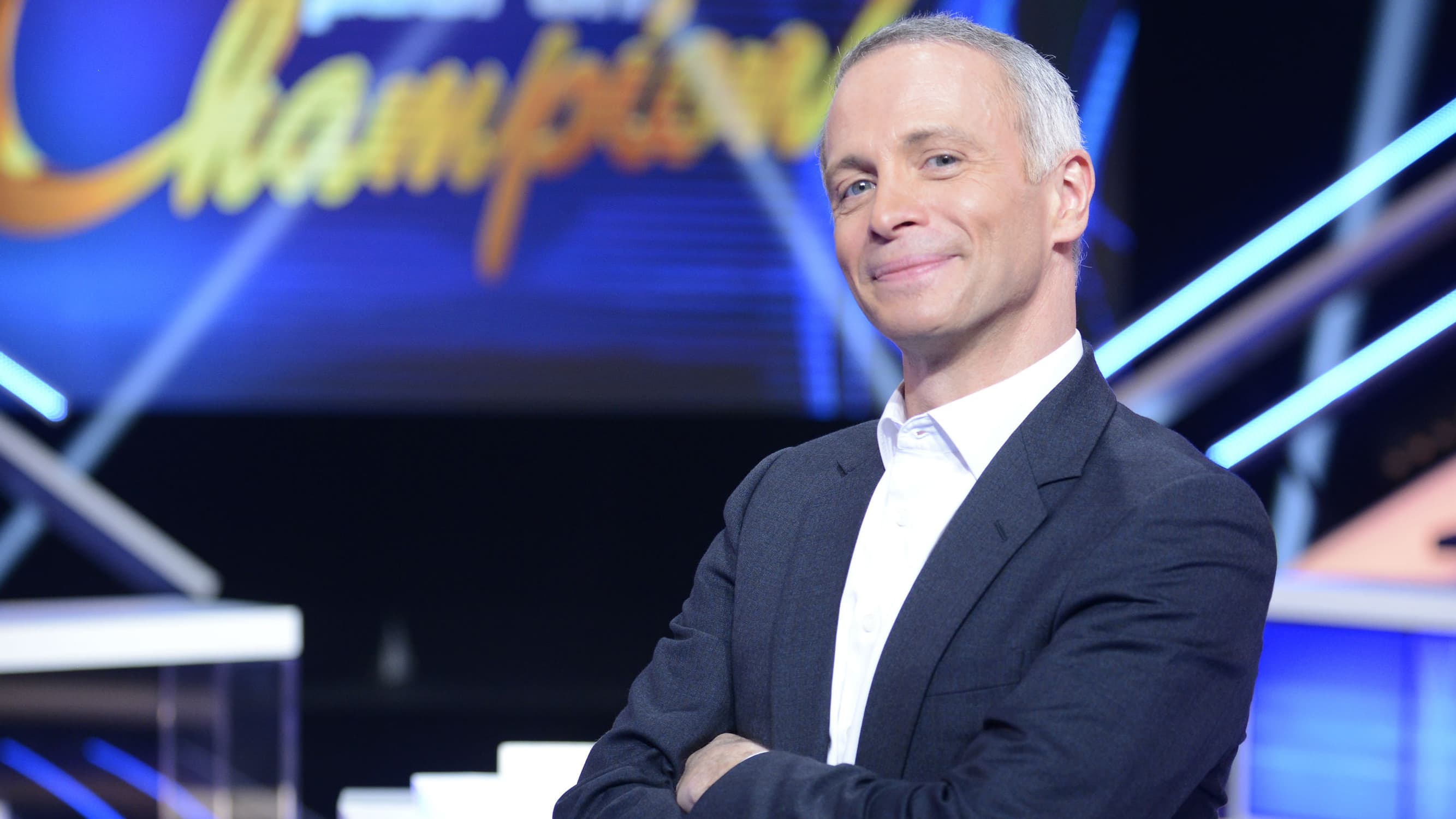 Samuel Etienne sur le plateau de "Questions pour un champion" Samuel Etienne sur le plateau de "Questions pour un champion"