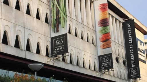 Carrefour est déjà propriétaire d'une épicerie de luxe, Rob, implantée à Bruxelles.
