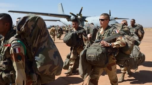 Des soldats français déployés au Mali dans le cadre de l'opération Serval.