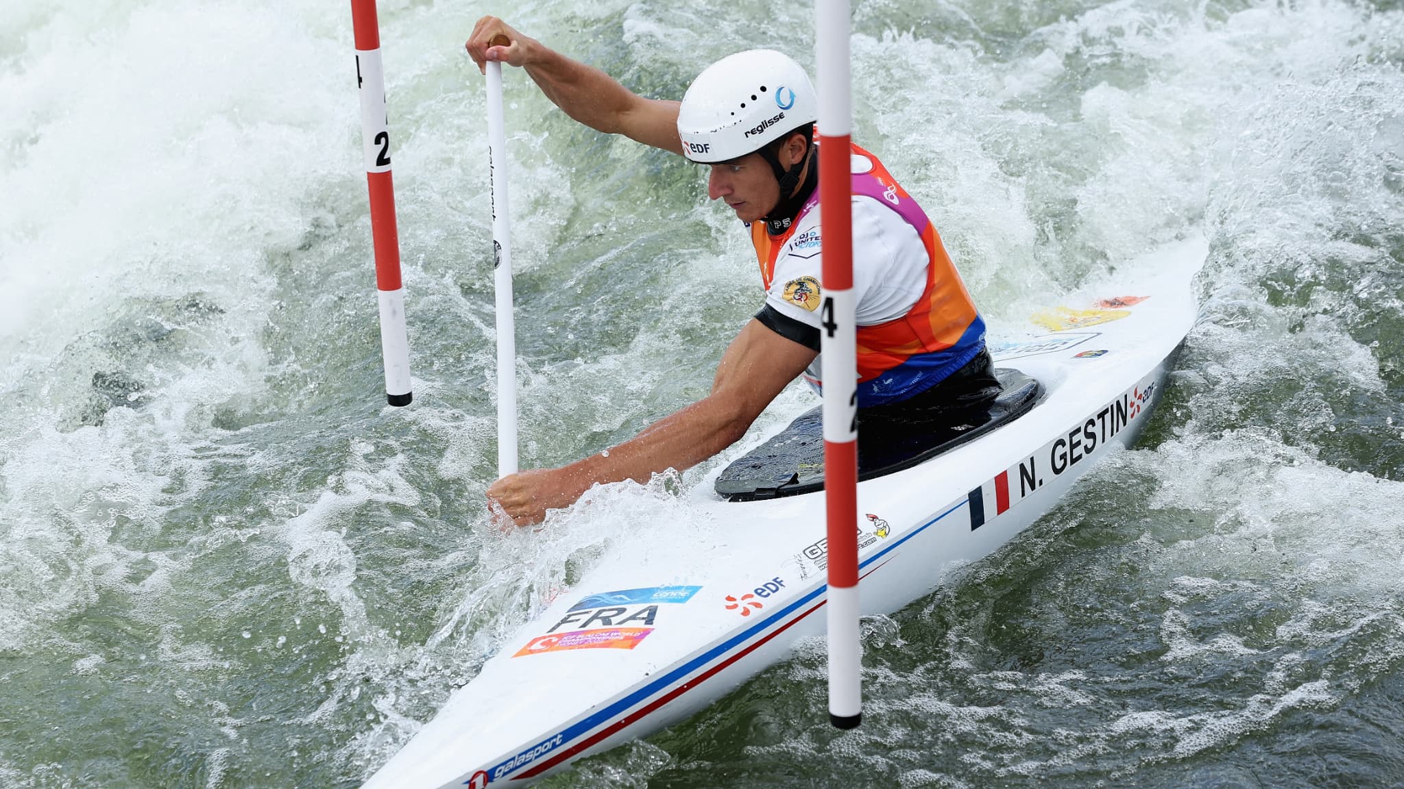 "DÉJÀ BEAUCOUP DE CASES COCHÉES": LE CHAMPION OLYMPIQUE NICOLAS GESTIN SAVOURE SON PREMIER TITRE MONDIAL