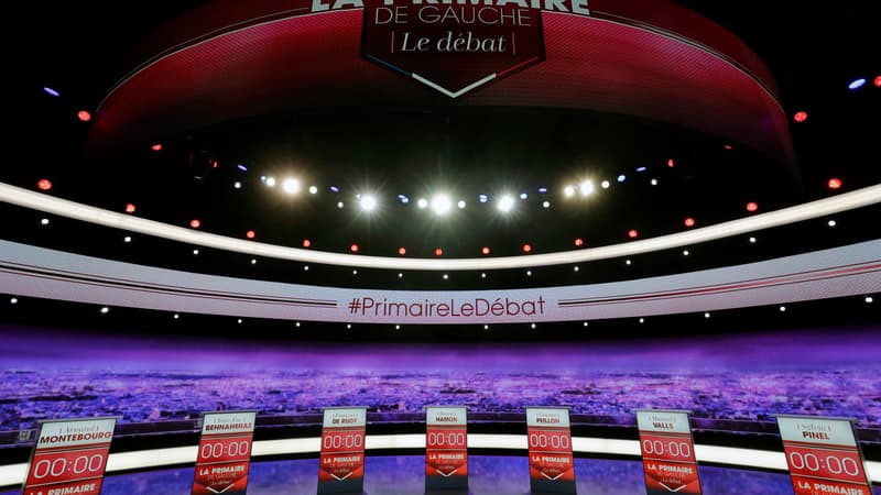 Le plateau de débat télévisé pour la primaire à gauche, début 2017