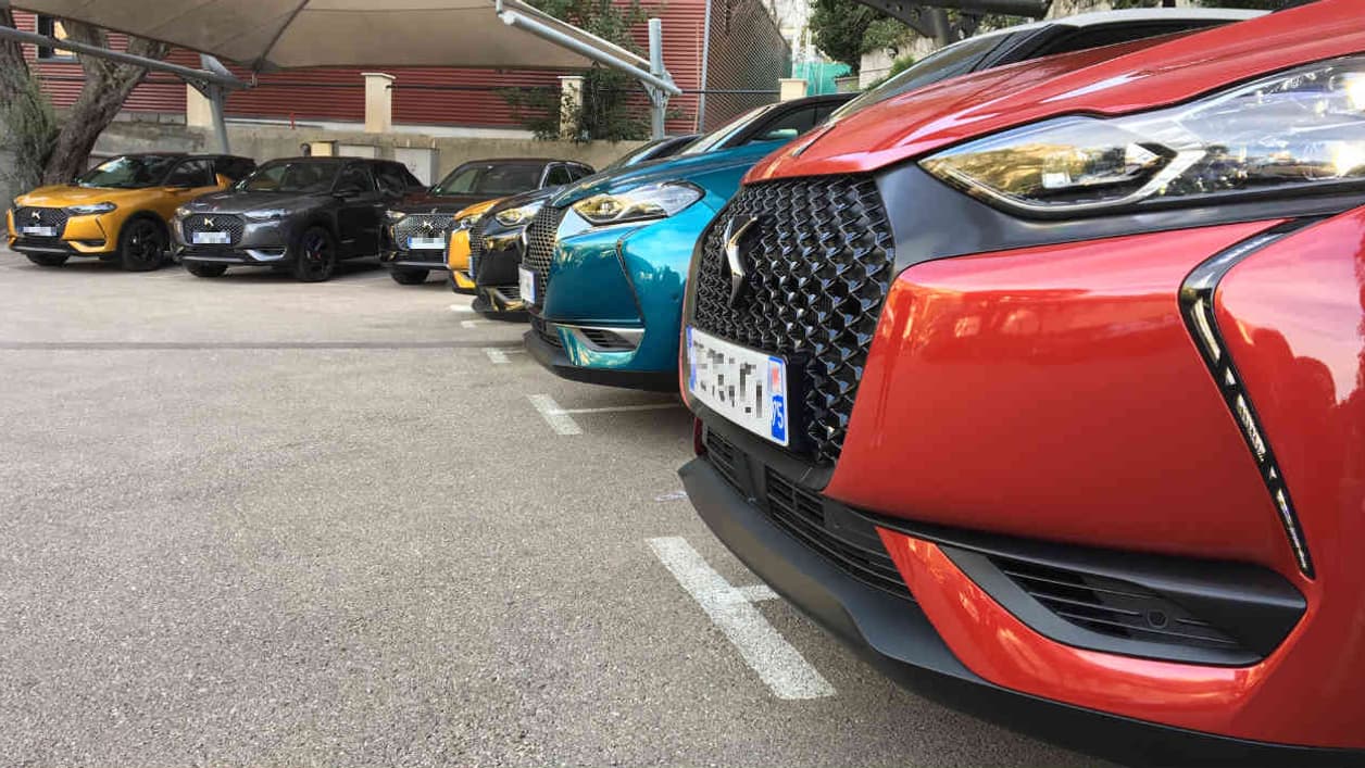 Les tarifs du DS3 Crossback démarrent à 23.500 euros, et atteignent les 40.500 euros sur la version de lancement La Première.