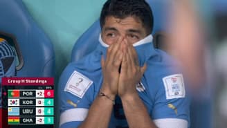 Les larmes de Luis Suarez sur le banc de l'Uruguay, Coupe du monde 2022