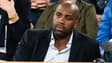 Teddy Riner pensif pendant un match de tennis à Roland-Garros, le 5 juin 2025