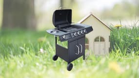 Soldes ManoMano : ce barbecue à gaz voit son prix chuter presque de moitié prix