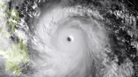 Le super-typhon Haiyan qui frappe les Philippine est annoncé comme le cyclone le plus violent du monde cette année.