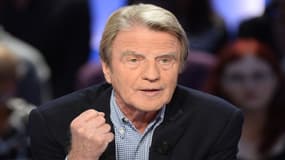 Kouchner : "Nous devons nous préparer à des jours sombres"