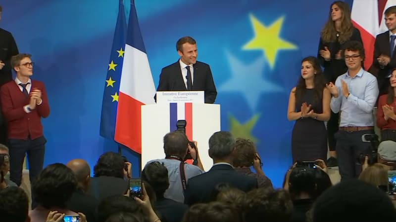 Le chef de l'État, Emmanuel Macron, prononce un discours sur l'Europe le 26 septembre dans l'amphithéâtre de la Sorbonne à Paris. 