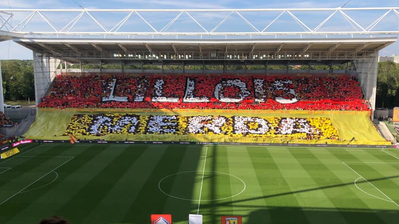 Lens-Lille: Le tifo provocateur des supporters de Lens